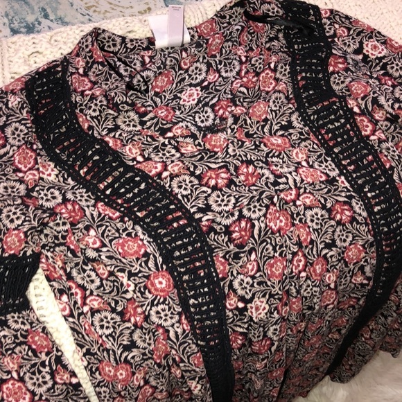 Knox Rose boho dress size xsmall with bell sleeves - Picture 5 of 7